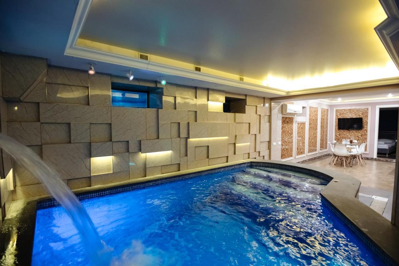 Golden Seconds Hotel Jerevan Buitenkant foto